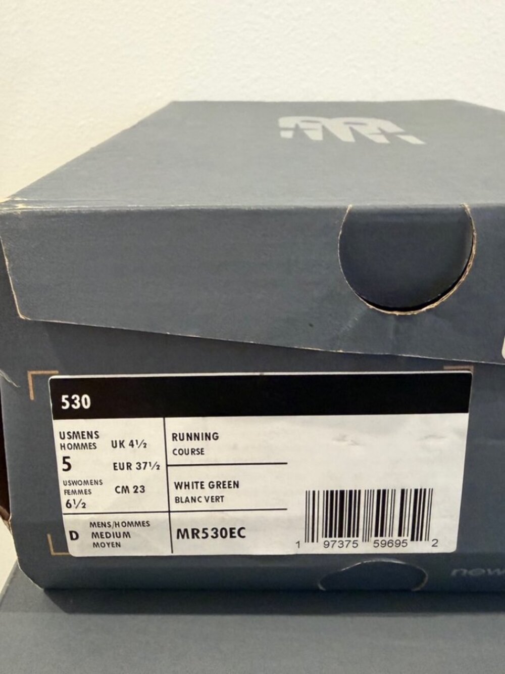 Women's New Balance 530 Sneakers White Green 6.5 W New In Box - Picture 5 of 5